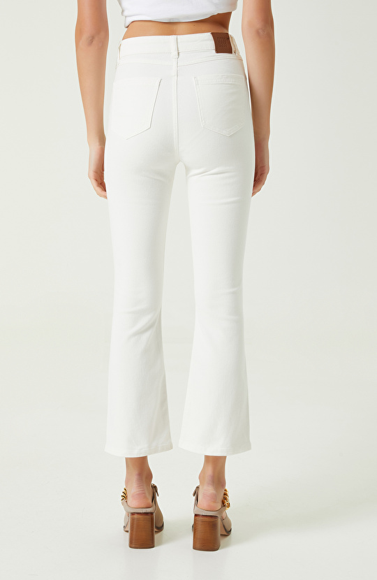 Ekru Yüksek Bel Denim Pantolon