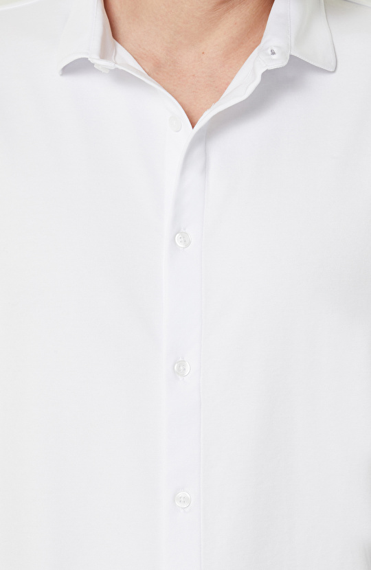 Beyaz Klasik Yaka Uzun Kollu Gömlek