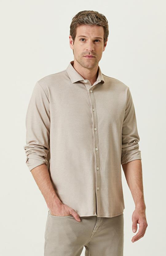 Bej Klasik Yaka Uzun Kollu Gömlek