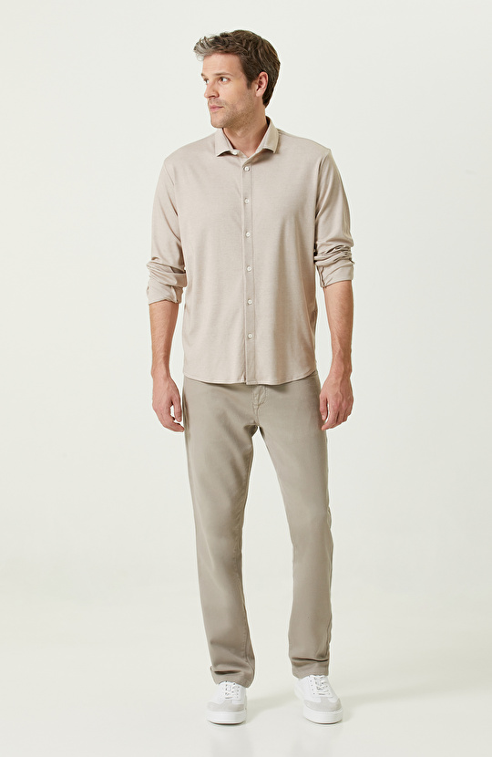 Bej Klasik Yaka Uzun Kollu Gömlek