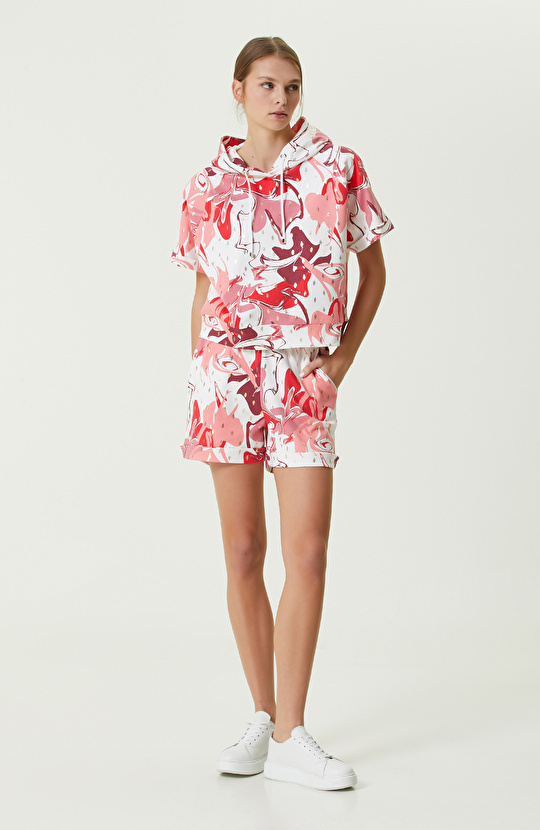 Pembe Beyaz Desenli Duble Paça Şort