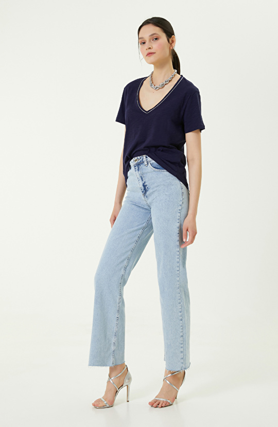 Lacivert V Yaka Kısa Kollu Tshirt