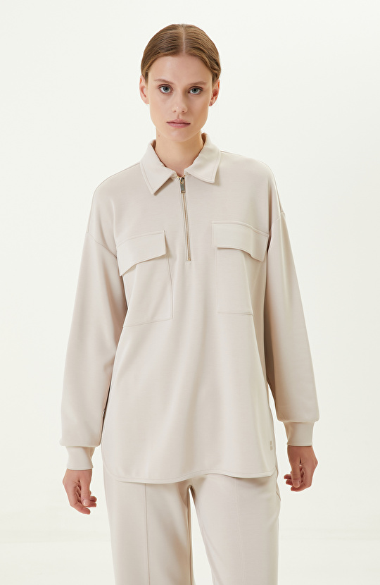 Cep Detaylı Taş Rengi Sweatshirt