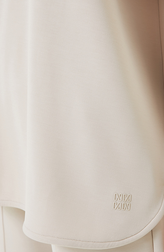 Cep Detaylı Taş Rengi Sweatshirt