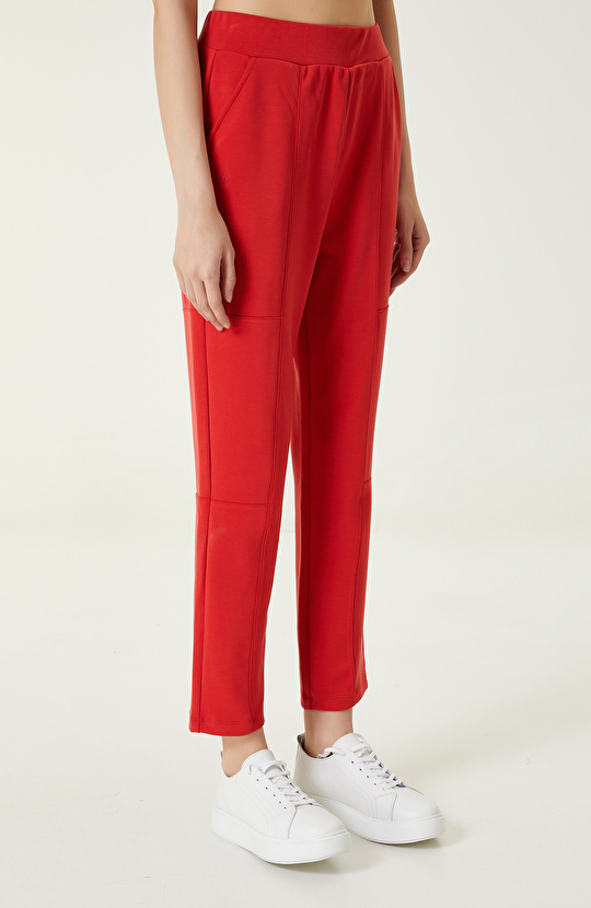 Dikiş Detaylı Lastik Paça Kırmızı Eşofman Altı