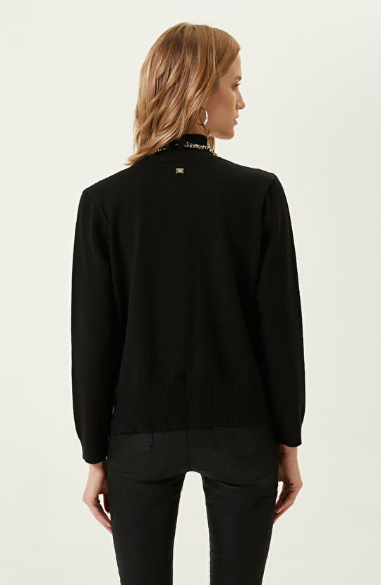 Siyah Dik Yaka Triko Kazak