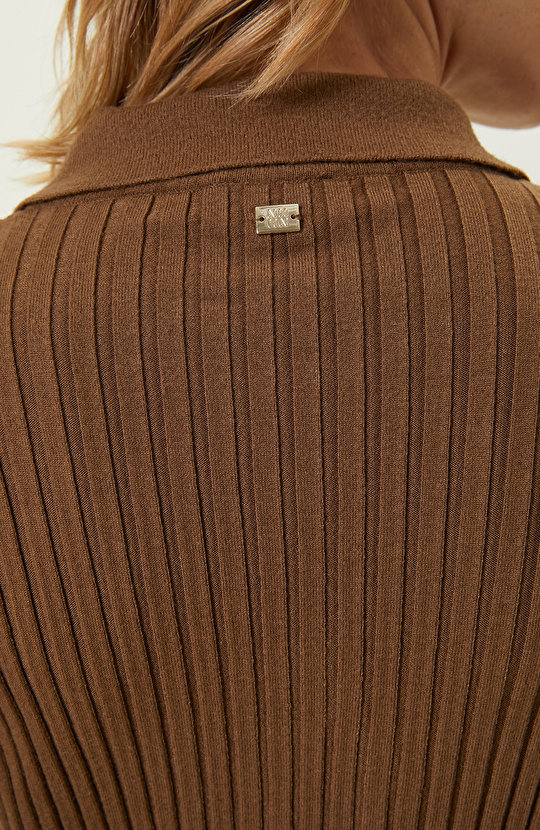 Yağ Yeşili Polo Yaka Triko Kazak