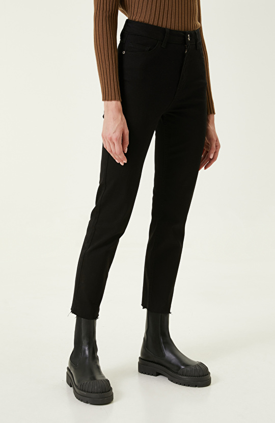 Siyah Yüksek Bel Denim Pantolon