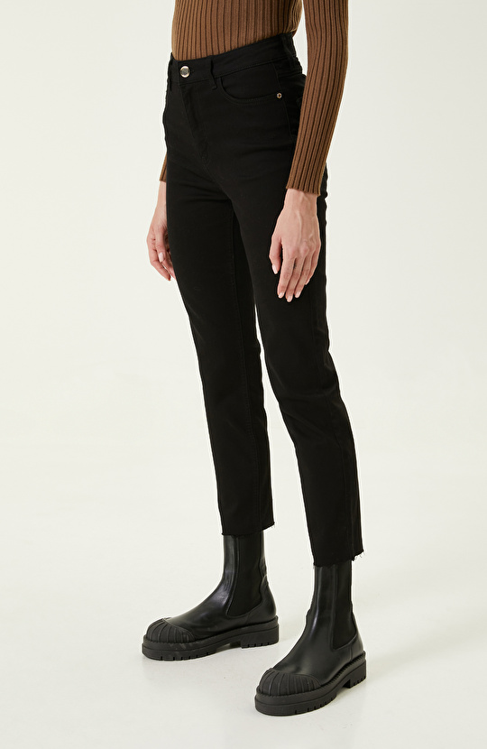 Siyah Yüksek Bel Denim Pantolon