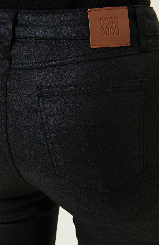 Siyah Dar Paça Casual Pantolon