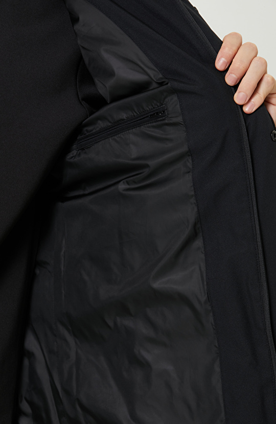 Siyah Kapitoneli Kaban