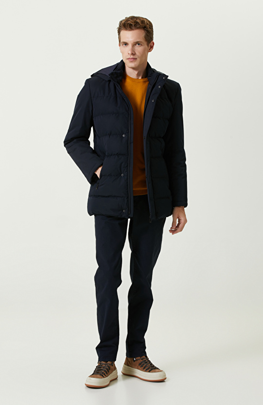 Lacivert Kapitoneli Kaban