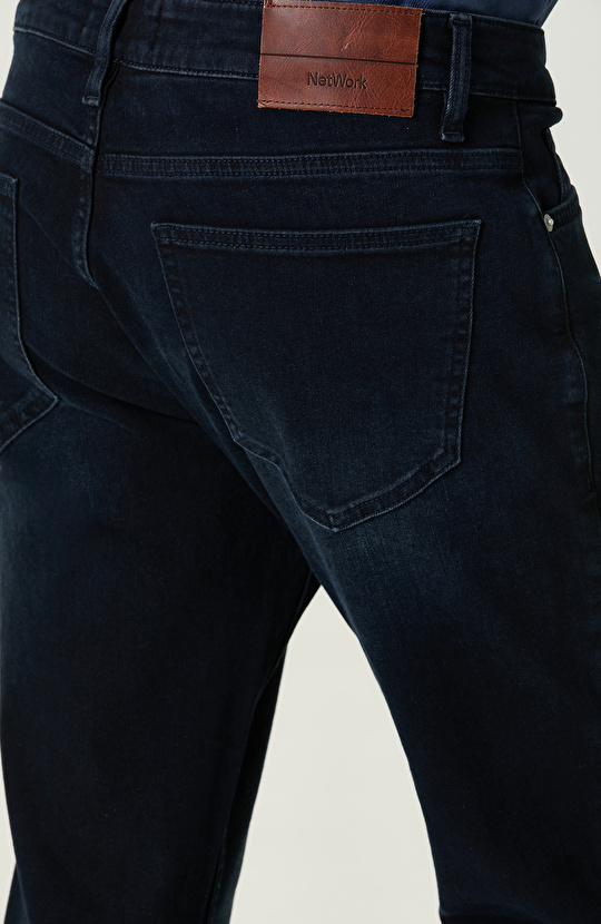 Düz Paça Lacivert Denim Pantolon