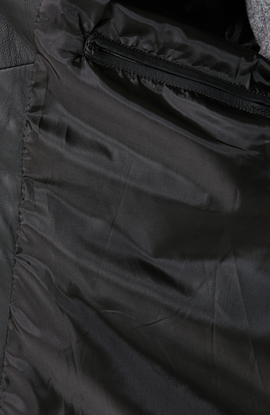 Dik Yaka Siyah Deri Mont