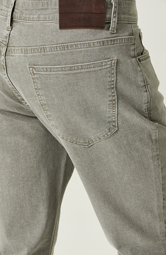 Düz Paça Haki Denim Pantolon