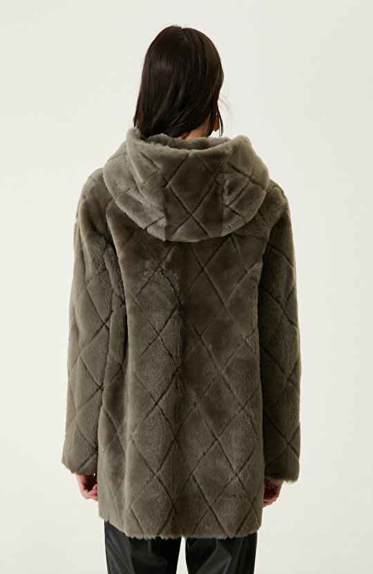 Kesik Çizgi Detaylı Açık Haki Deri Kaban