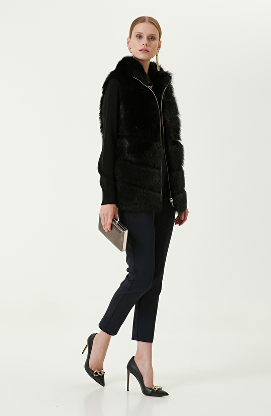 Dik Yaka Siyah Kolsuz Yelek