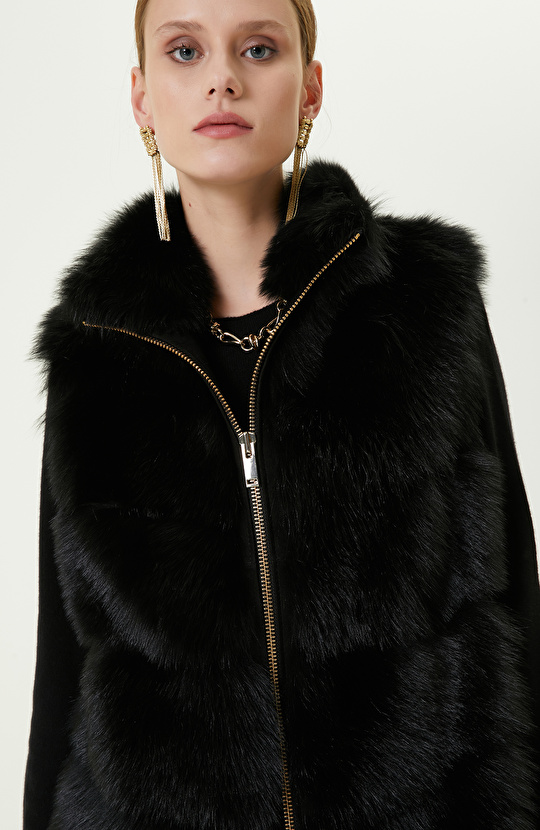 Dik Yaka Siyah Kolsuz Yelek