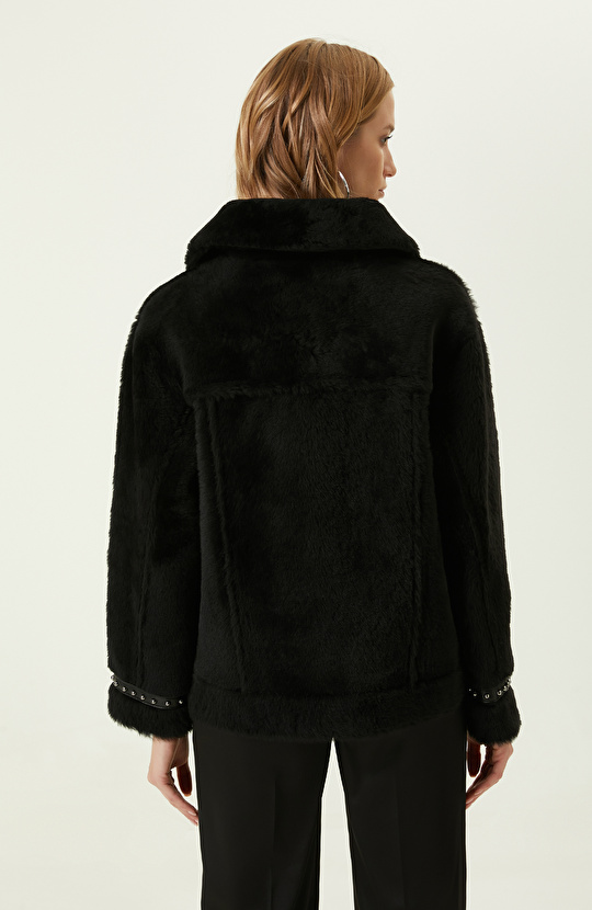 Siyah Kürklü Deri Kaban