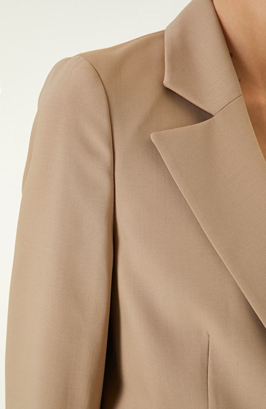 Bej Tek Düğmeli Blazer Ceket