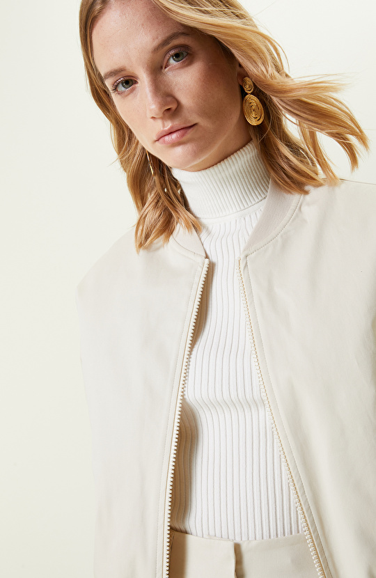 Taş Rengi Ribana Detaylı Mont