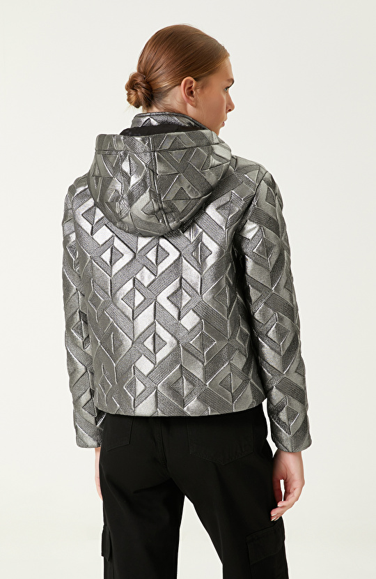 Silver (Gümüş Rengi) Kapüşonlu Kapitone Mont