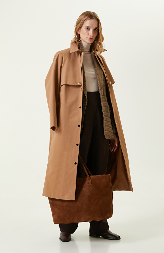 Bej Çıt Çıt Kapamalı Kemerli Trençkot