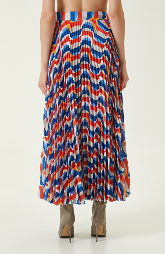 Beyaz Piliseli Uzun Etek