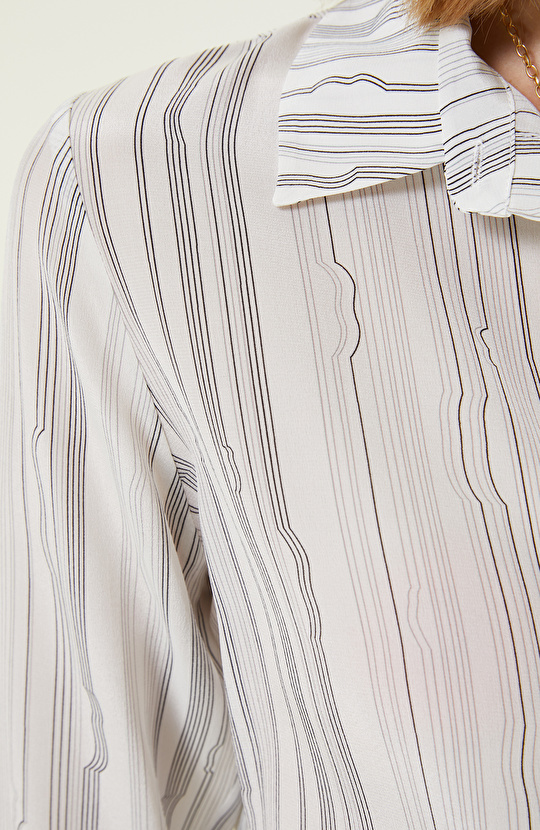 Limited Ekru Desenli İpek Gömlek