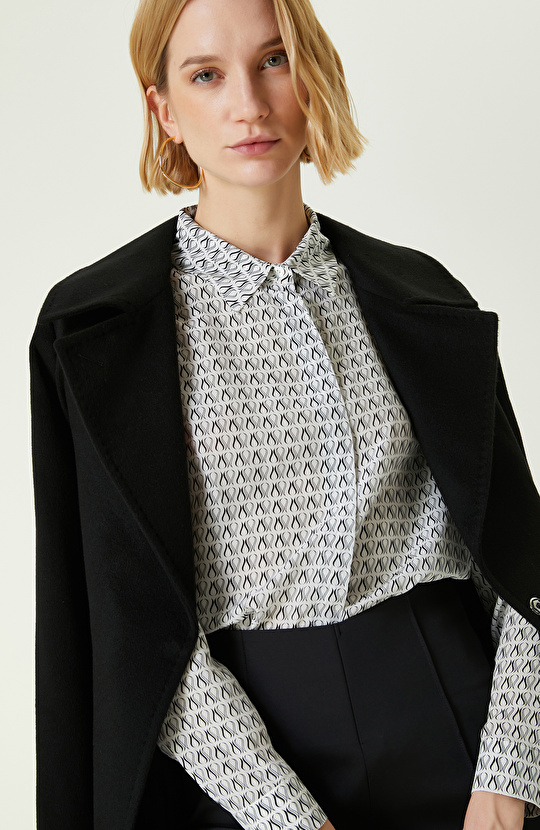 Ekru Desenli İpek Gömlek