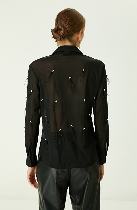 Otriş ve Taş Detaylı Siyah Gömlek
