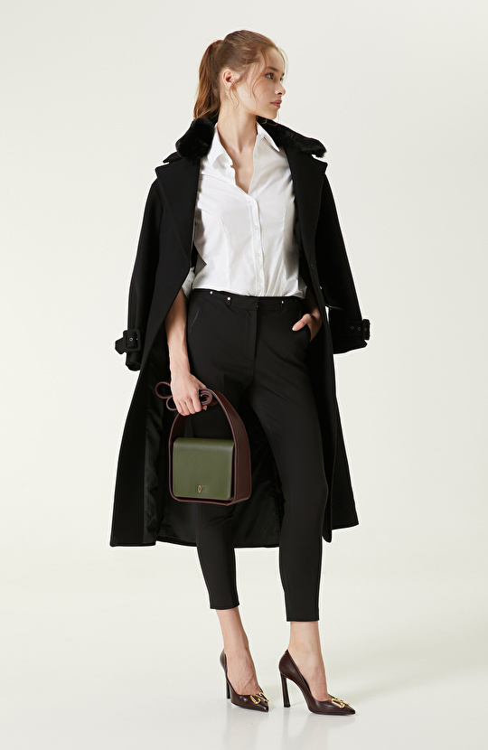 Siyah Düz Kesim Pantolon