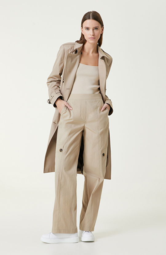 Dikiş Detaylı Düz Paça Bej Pantolon