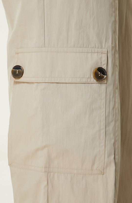 Dikiş Detaylı Düz Paça Bej Pantolon