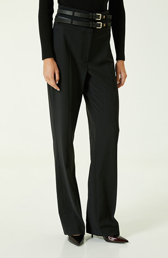 Çift Kemer Detaylı Siyah Pantolon