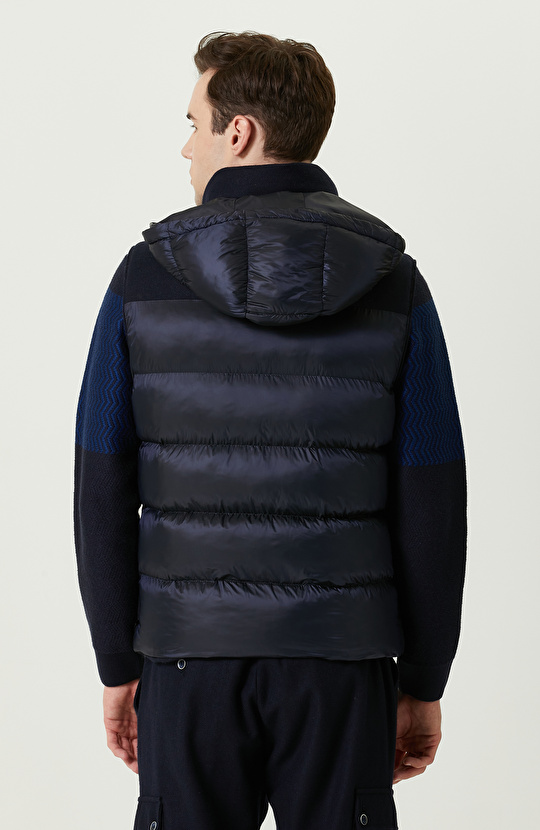 Lacivert Yan Cepli Kapüşon Yaka Yelek