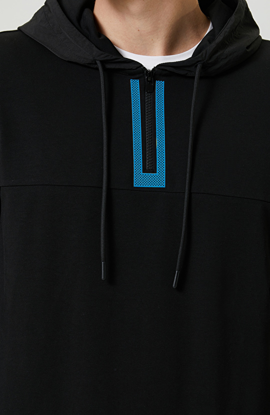 N-Tech Siyah Kapüşon Yaka Sweatshirt