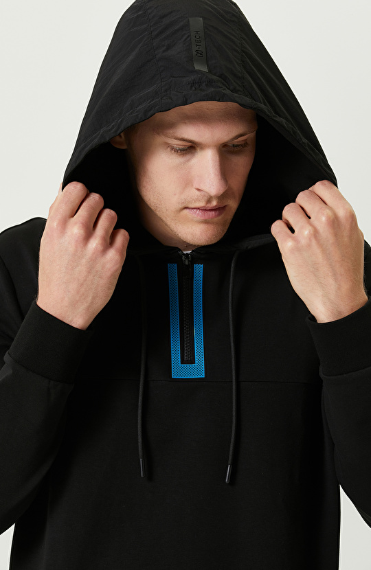 N-Tech Siyah Kapüşon Yaka Sweatshirt