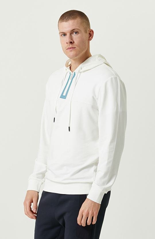 N-Tech Ekru Kapüşon Yaka Sweatshirt
