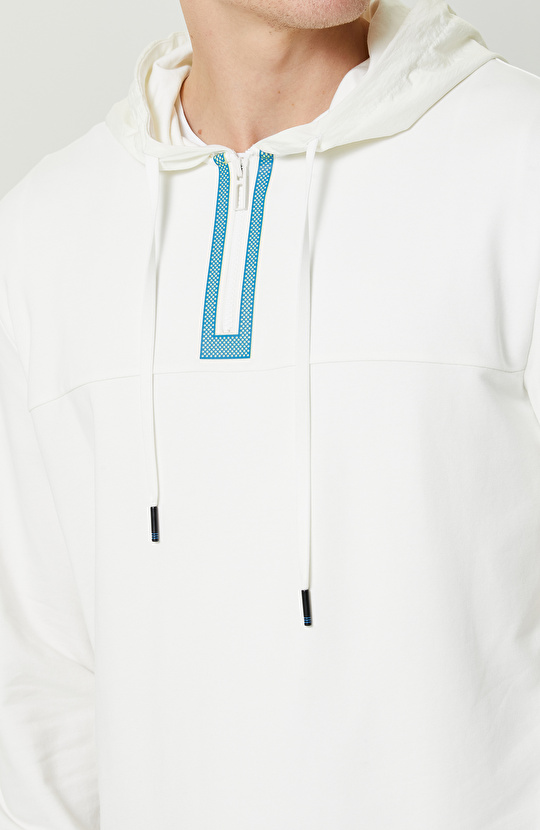 N-Tech Ekru Kapüşon Yaka Sweatshirt