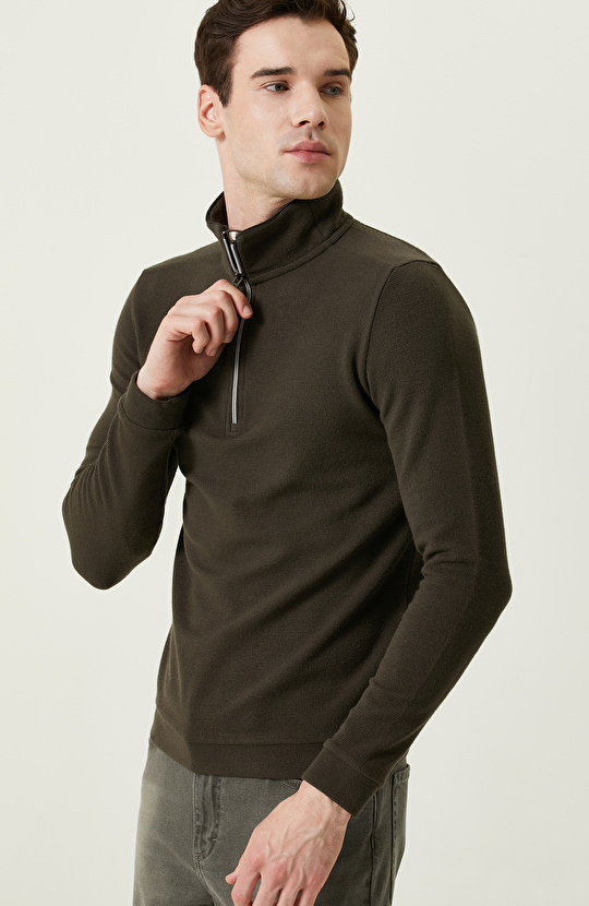 Fermuarlı Haki Dik Yaka Sweatshirt