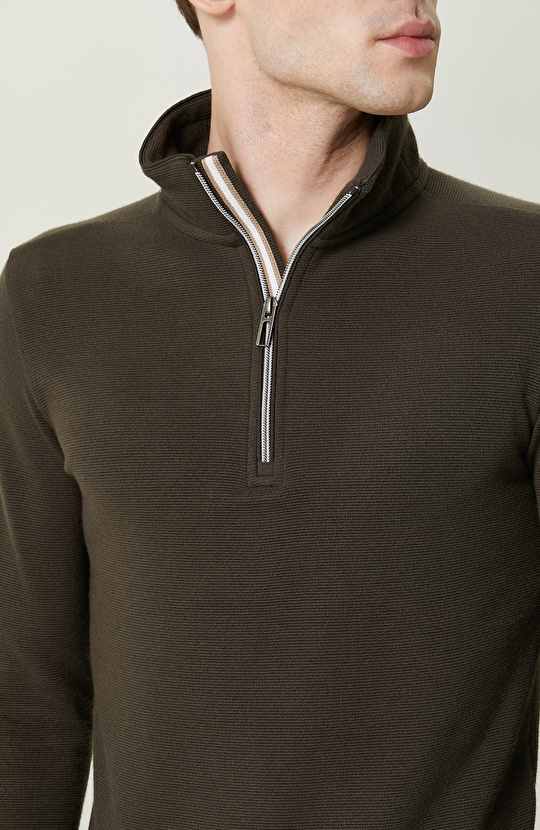 Fermuarlı Haki Dik Yaka Sweatshirt