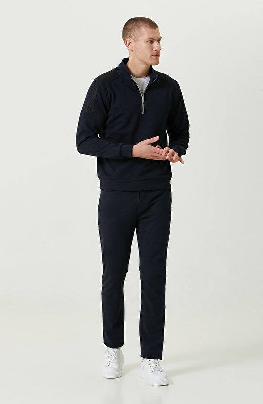 N-Tech Dik Yaka Lacivert Sweatshirt