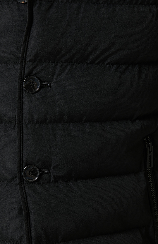 Yan Cep Fermuarlı Siyah Ceket