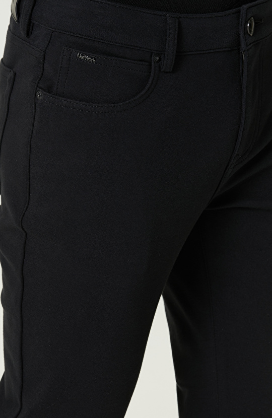 N-Tech Düz Paça Siyah Pantolon