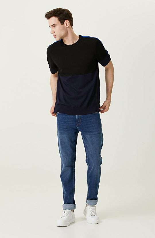 Kısa Kollu Renk Bloklu Lacivert Triko Kazak