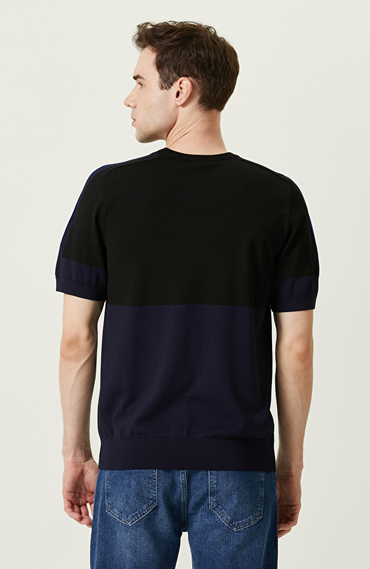 Kısa Kollu Renk Bloklu Lacivert Triko Kazak