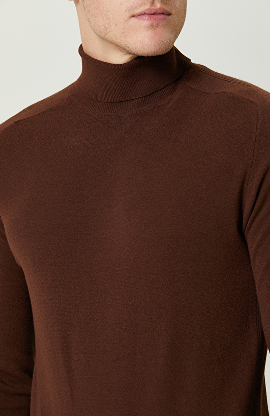 Tütün Rengi Balıkçı Yaka Triko Kazak