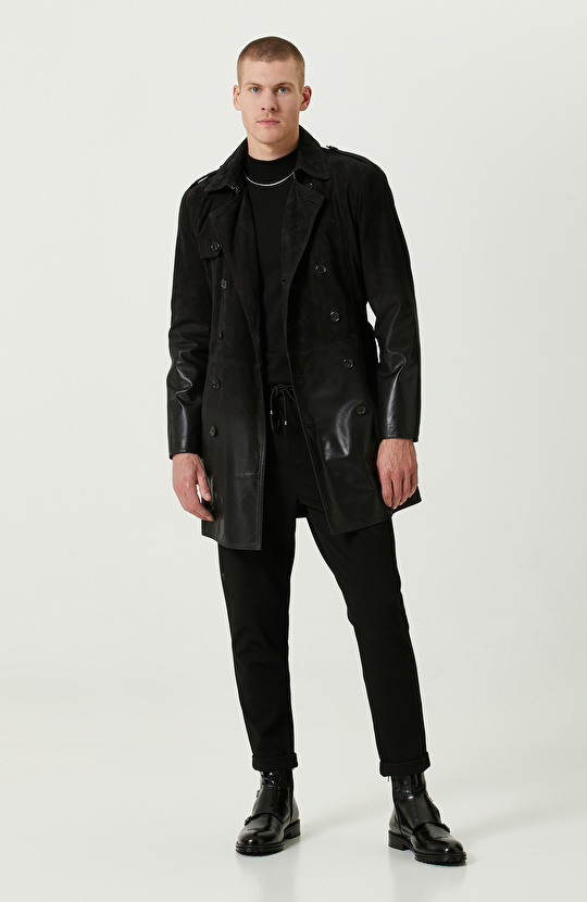 Yarım Balıkçı Yaka Siyah Triko Kazak