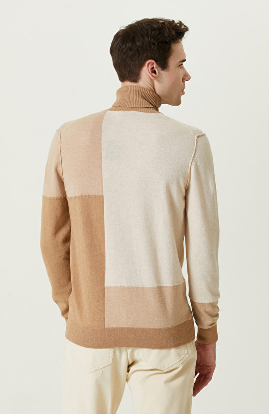 Camel Ekru Renk Bloklu Kazak